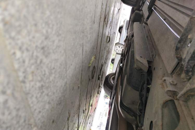 Used Buick Envision 2018 20T Two-Wheel Drive Luxury Model Chassis Front Right
