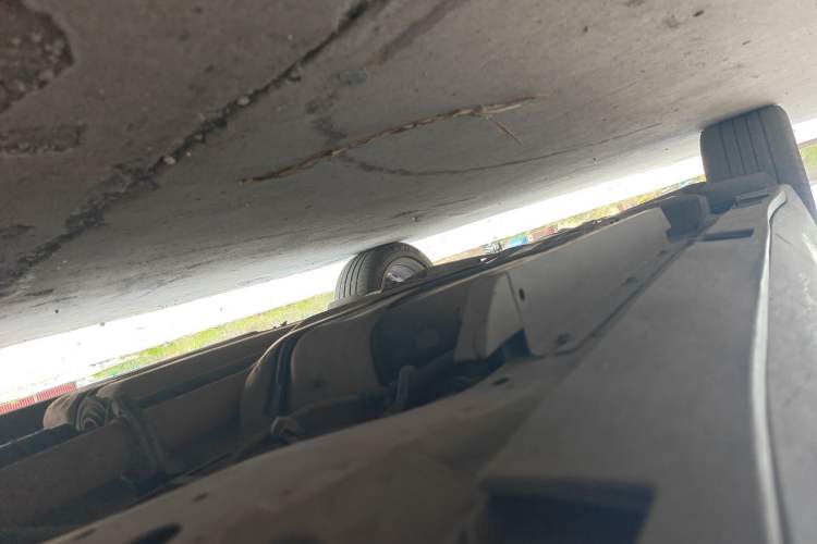 Used Buick Envision 2018 28T Four-Wheel Drive Elite Version Chassis Front Right
