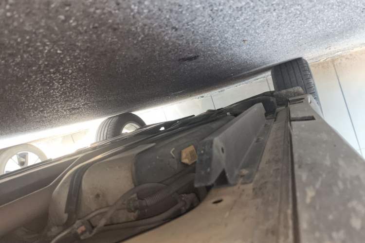 Used Buick Envision 2018 28T Four-Wheel Drive Elite Version Chassis Front Right
