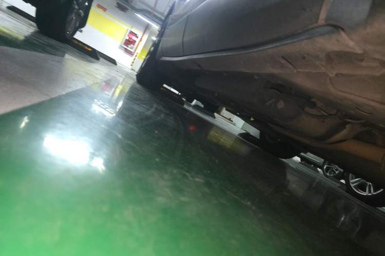 Used Buick Envision 2018 20T Two-Wheel-Drive Elite Model Chassis Front Right