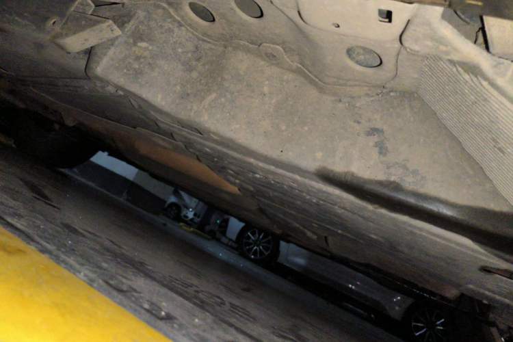 Used Buick Envision 2018 20T Two-Wheel-Drive Elite Model Chassis Rear Left