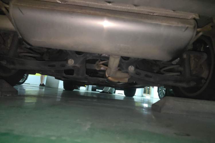 Used Buick Envision 2018 20T Two-Wheel-Drive Elite Model Chassis Rear