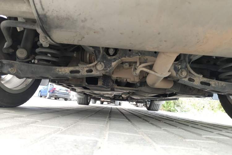 Used Buick Envision 2018 28T All-Wheel-Drive Versatile Sports Flagship Model Chassis Rear