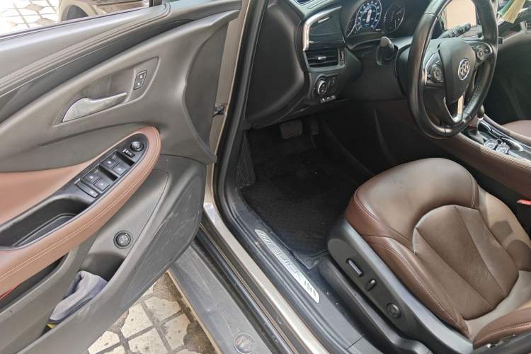 Used Buick Envision 2018 28T Four-Wheel Drive Luxury Model Driver Seat