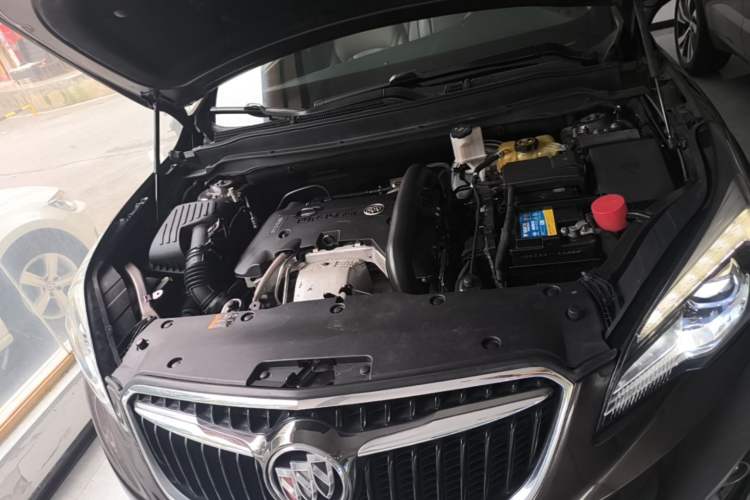 Used Buick Envision 2018 28T Four-Wheel Drive Elite Version Engine Bay
