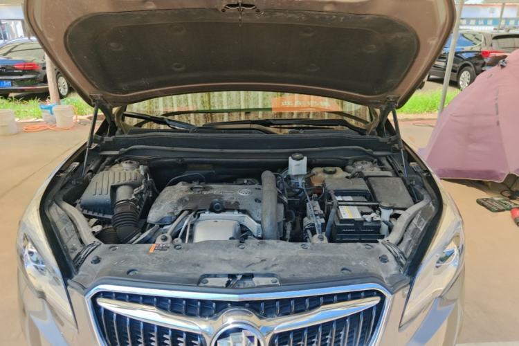 Used Buick Envision 2018 28T Four-Wheel Drive Elite Version Engine Bay