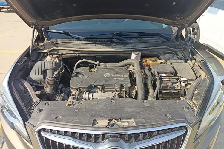 Used Buick Envision 2018 20T Two-Wheel-Drive Leading Model Engine Bay