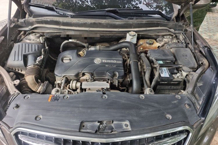 Used Buick Envision 2018 20T Two-Wheel-Drive Leading Model Engine Bay