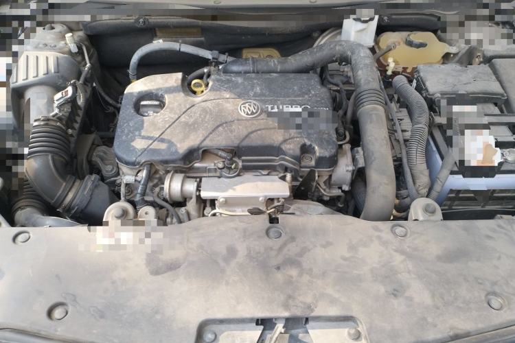 Used Buick Envision 2018 20T Two-Wheel-Drive Elite Model Engine Bay