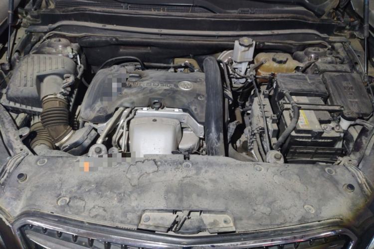 Used Buick Envision 2018 28T Four-Wheel Drive Luxury Model Engine Bay