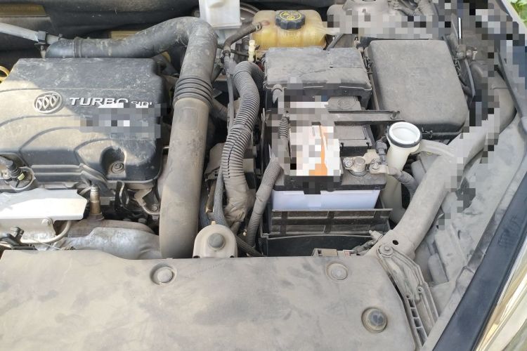 Used Buick Envision 2018 20T Two-Wheel-Drive Elite Model Engine Bay Left