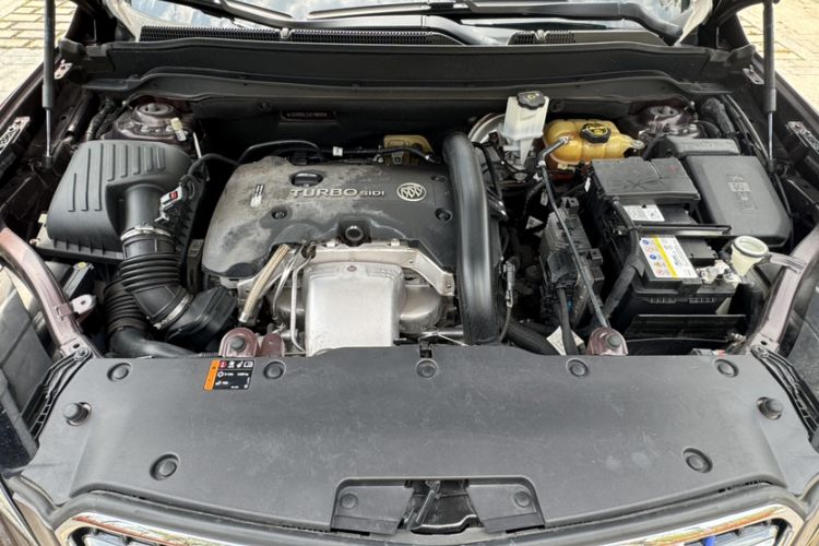 Used Buick Envision 2018 28T Four-Wheel Drive Elite Version Engine Bay