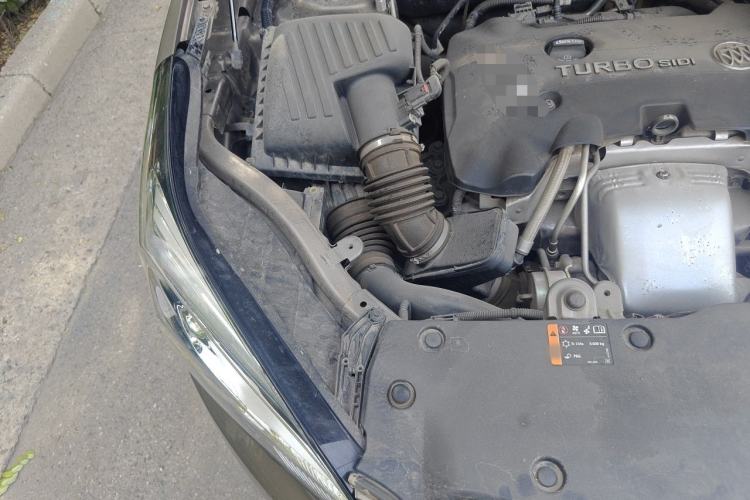 Used Buick Envision 2018 28T Four-Wheel Drive Elite Version Engine Bay Right