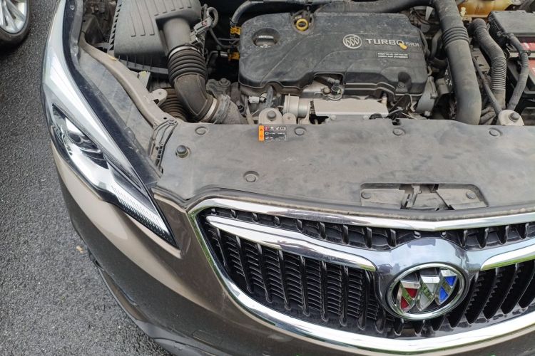 Used Buick Envision 2018 20T Two-Wheel Drive Luxury Model Engine Bay Right