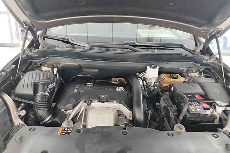 Used Buick Envision 2018 28T Four-Wheel Drive Luxury Model Engine Bay