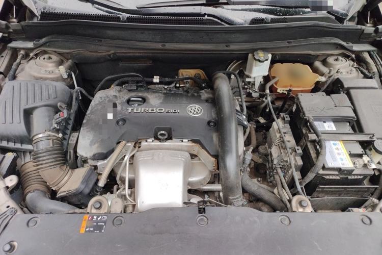 Used Buick Envision 2018 28T Four-Wheel Drive Luxury Model Engine Bay