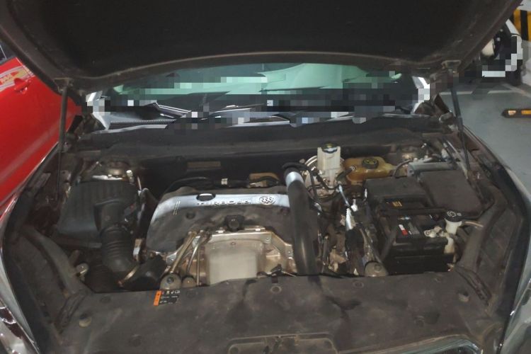 Used Buick Envision 2018 28T Four-Wheel Drive Elite Version Engine Bay