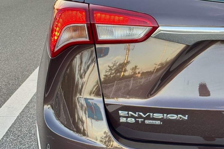 Used Buick Envision 2018 28T Four-Wheel Drive Luxury Model Exterior 10