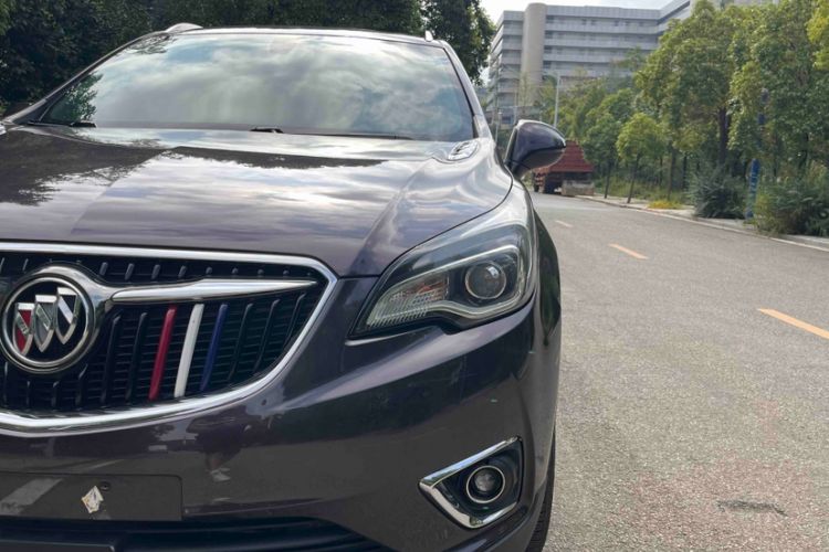 Used Buick Envision 2018 20T Two-Wheel-Drive Elite Model Exterior 4