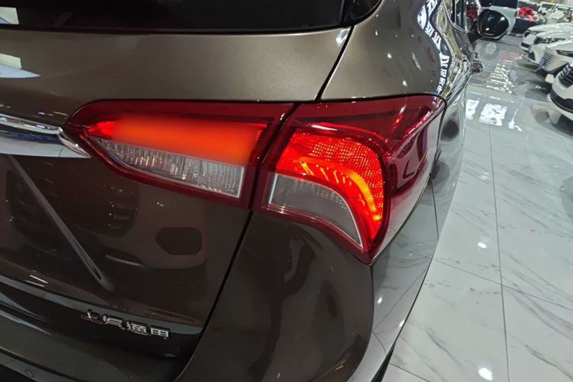 Used Buick Envision 2018 28T Four-Wheel Drive Elite Version Exterior 6