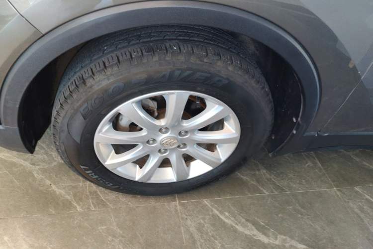 Used Buick Envision 2018 20T Two-Wheel-Drive Elite Model Exterior 7