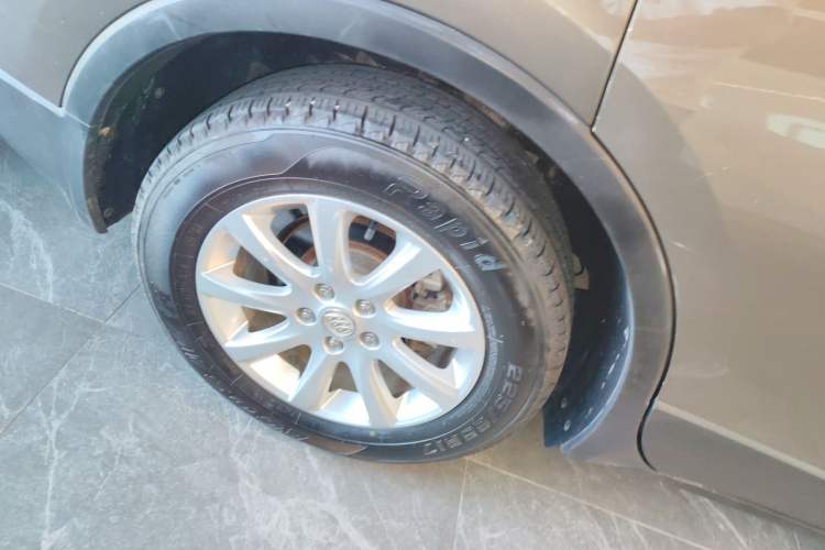 Used Buick Envision 2018 20T Two-Wheel-Drive Elite Model Exterior 8