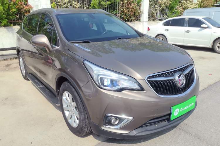 Used Buick Envision 2018 20T Two-Wheel-Drive Elite Model Front Right 45 Deg