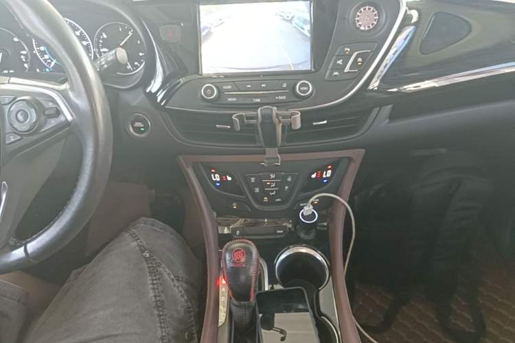 Used Buick Envision 2018 28T Four-Wheel Drive Luxury Model Gear Lever
