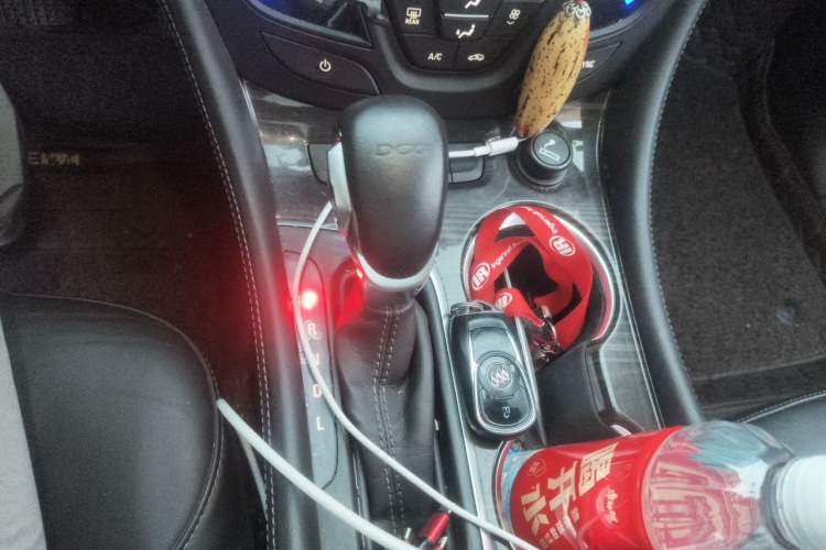 Used Buick Envision 2018 20T Two-Wheel-Drive Elite Model Gear Lever