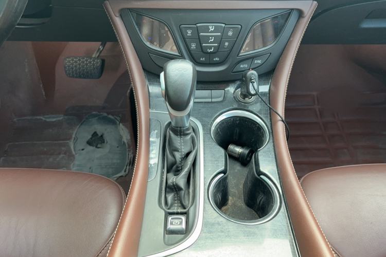 Used Buick Envision 2018 20T Two-Wheel Drive Luxury Model Gear Lever