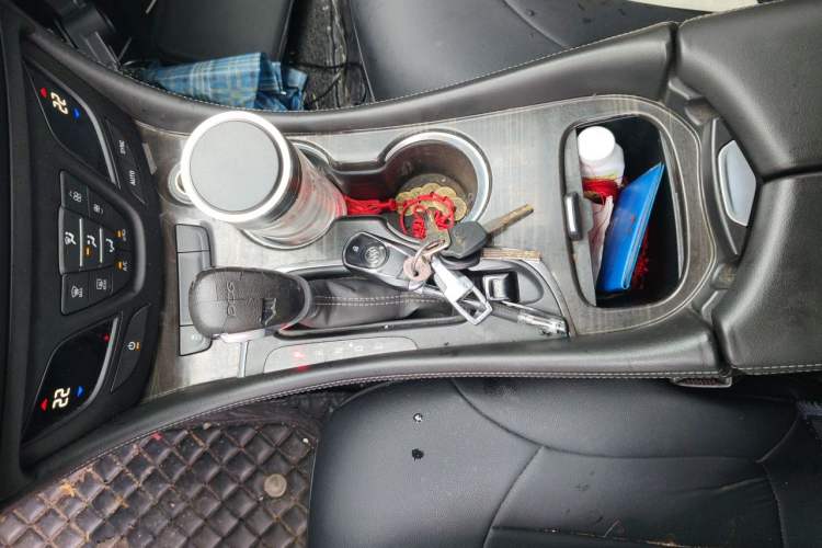 Used Buick Envision 2018 20T Two-Wheel-Drive Leading Model Gear Lever