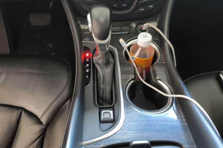 Used Buick Envision 2018 20T Two-Wheel-Drive Elite Model Gear Lever