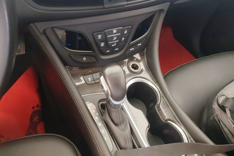 Used Buick Envision 2018 20T Two-Wheel-Drive Elite Model Gear Lever