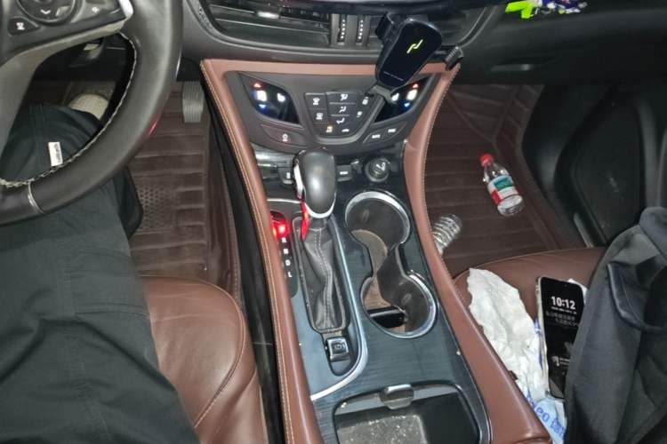Used Buick Envision 2018 28T Four-Wheel Drive Elite Version Gear Lever