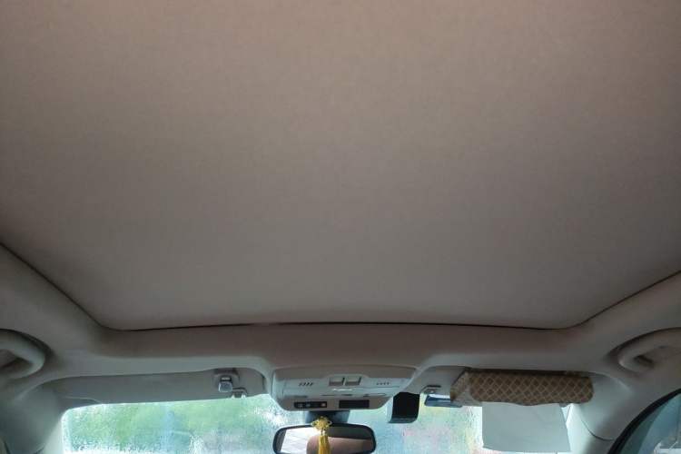 Used Buick Envision 2018 28T Four-Wheel Drive Luxury Model Headliner