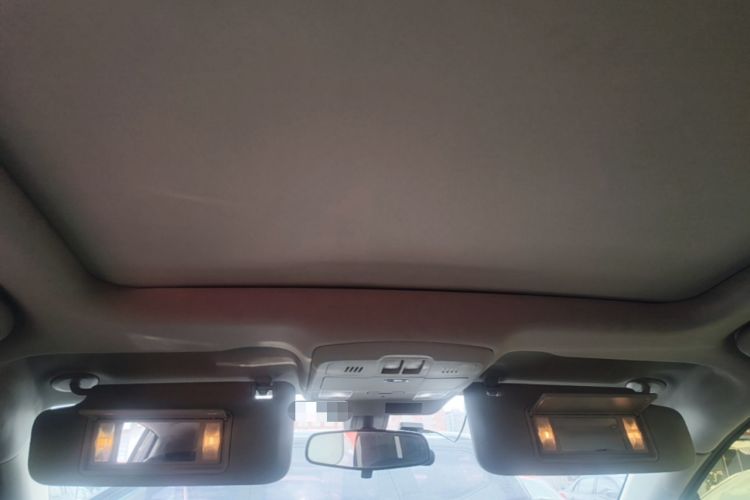 Used Buick Envision 2018 20T Two-Wheel-Drive Elite Model Headliner
