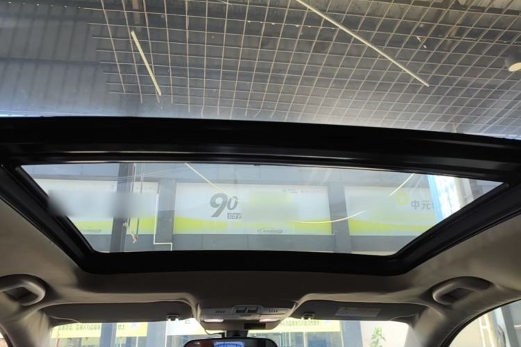 Used Buick Envision 2018 20T Two-Wheel-Drive Elite Model Headliner