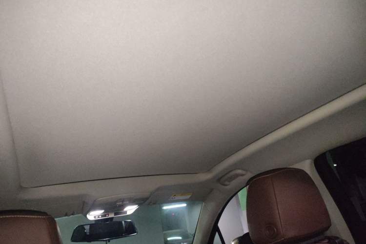 Used Buick Envision 2018 28T Four-Wheel Drive Elite Version Headliner
