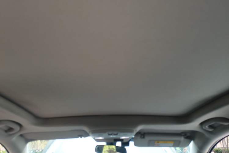 Used Buick Envision 2018 20T Two-Wheel-Drive Elite Model Headliner