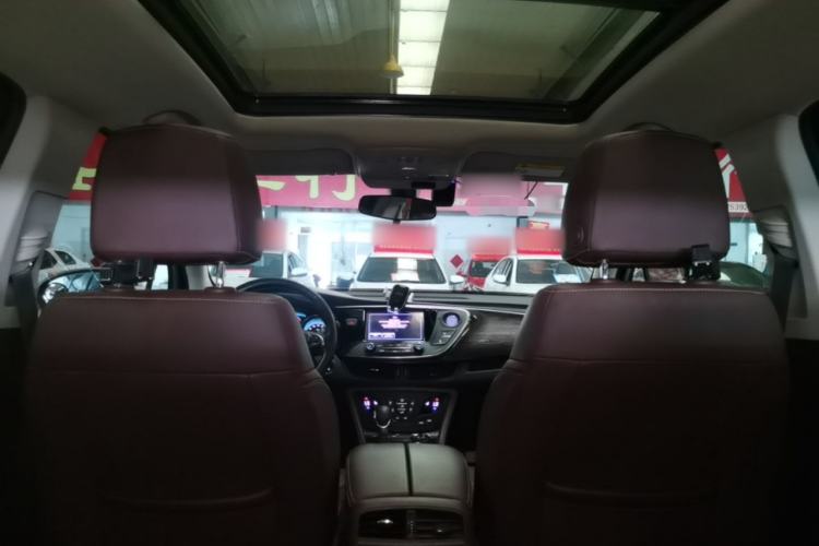 Used Buick Envision 2018 20T Two-Wheel-Drive Elite Model Headliner