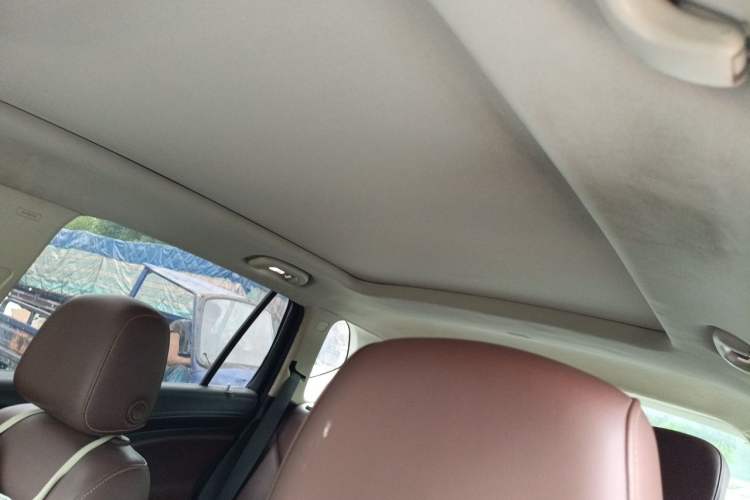 Used Buick Envision 2018 20T Two-Wheel Drive Luxury Model Headliner