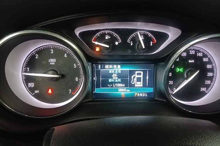 Used Buick Envision 2018 20T Two-Wheel-Drive Elite Model Instrument Cluster