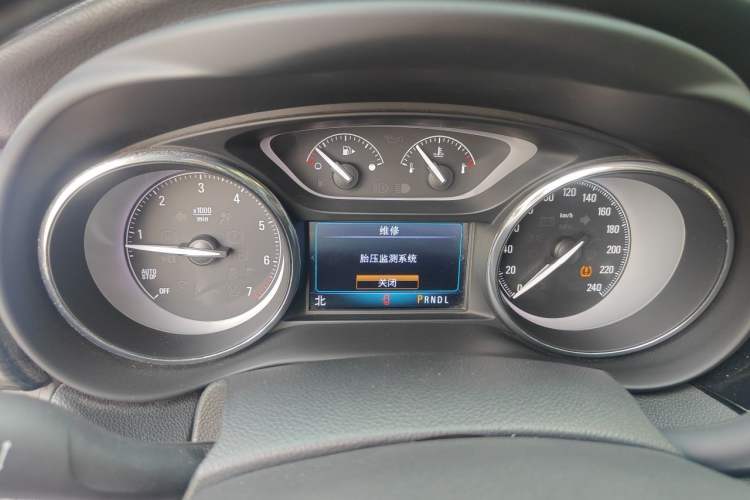 Used Buick Envision 2018 28T Four-Wheel Drive Elite Version Instrument Cluster