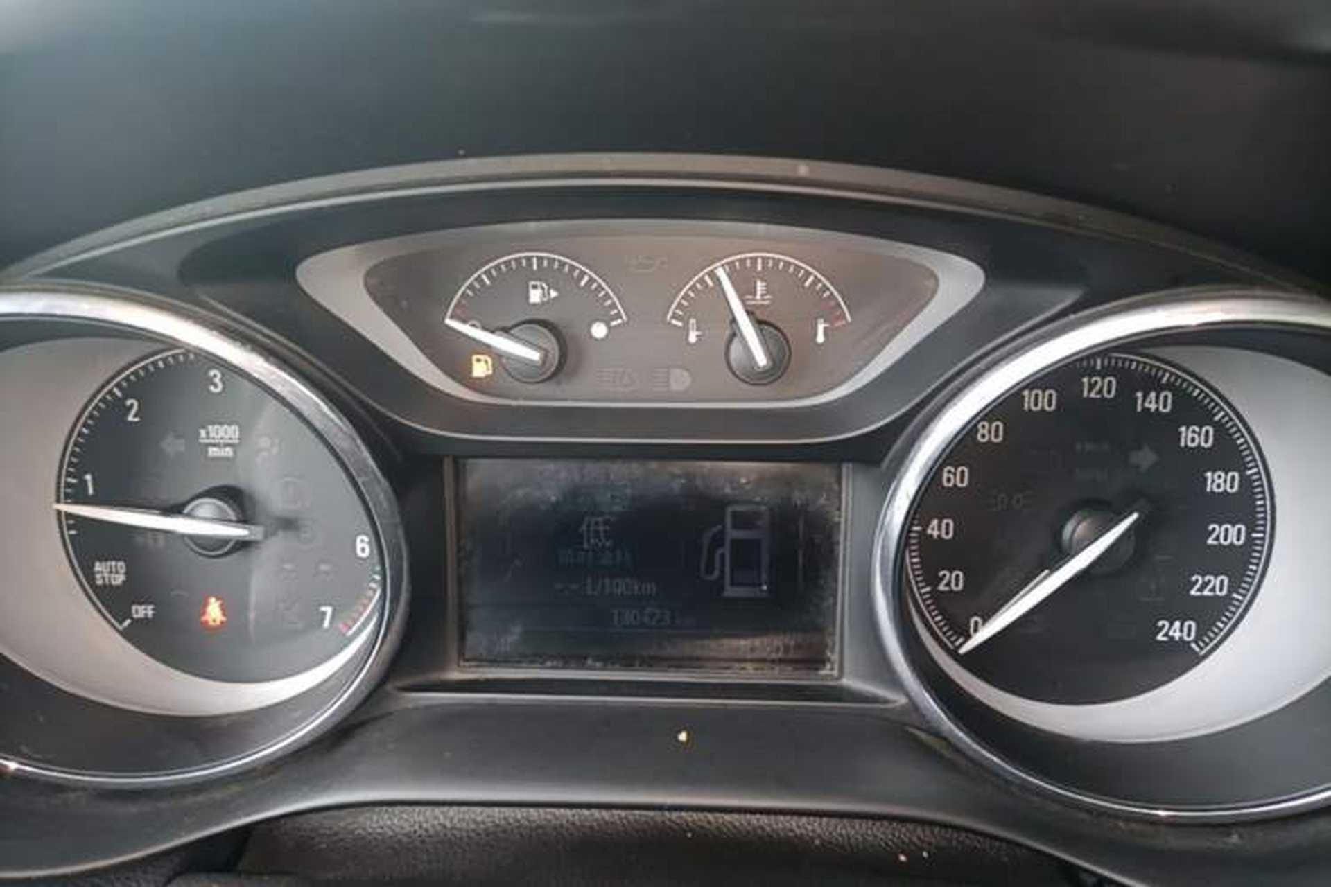 Used Buick Envision 2018 28T Four-Wheel Drive Elite Version Instrument Cluster