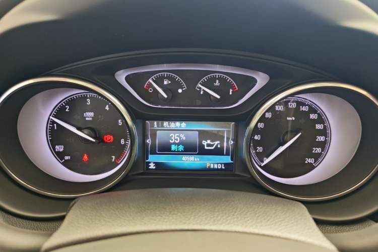 Used Buick Envision 2018 28T Four-Wheel Drive Elite Version Instrument Cluster
