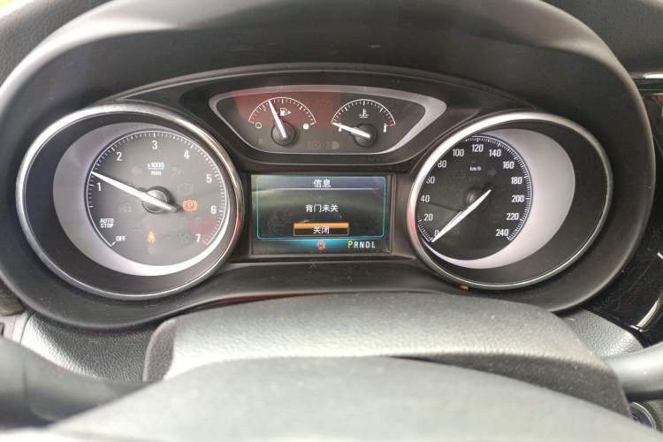 Used Buick Envision 2018 20T Two-Wheel-Drive Elite Model Instrument Cluster