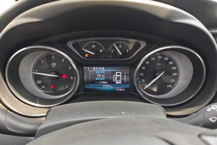 Used Buick Envision 2018 20T Two-Wheel-Drive Elite Model Instrument Cluster