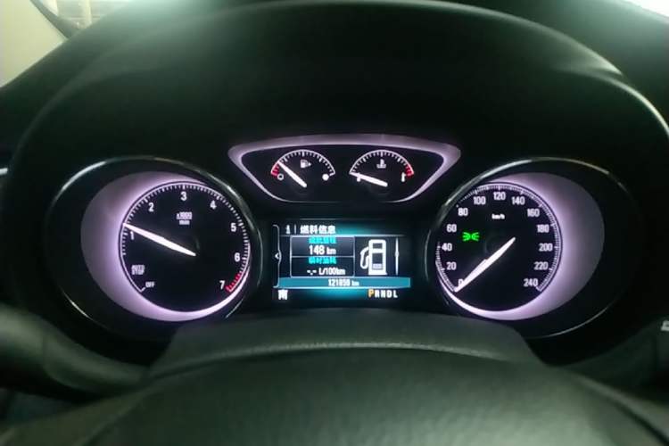 Used Buick Envision 2018 20T Two-Wheel Drive Luxury Model Instrument Cluster