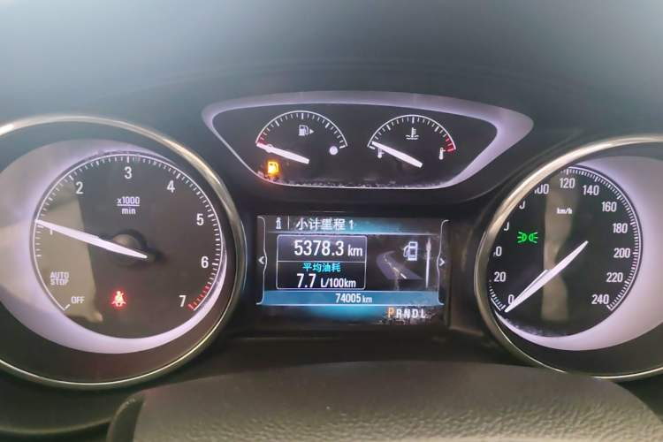 Used Buick Envision 2018 20T Two-Wheel-Drive Elite Model Instrument Cluster
