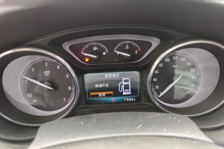 Used Buick Envision 2018 20T Two-Wheel-Drive Elite Model Instrument Cluster